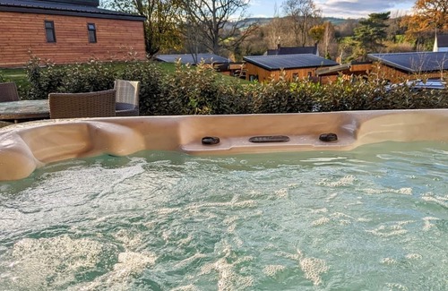 Chirk Bank Ski Chalet | A magnificent bespoke lodge perfect for a family escape.