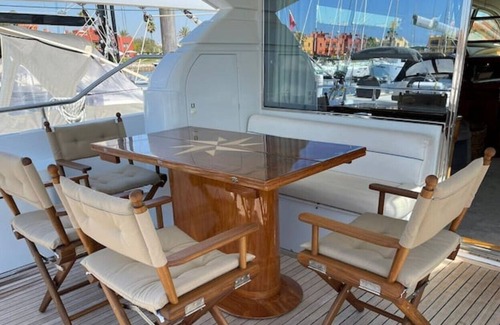 Portimao Boat Rental | A MAR Luxury Yacht for overnight stay