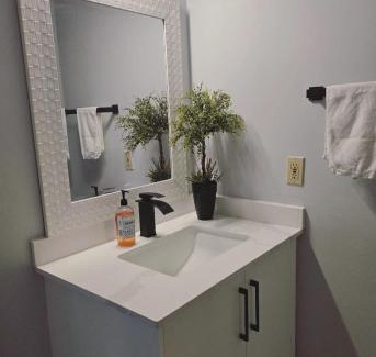 Fleetwood Apartment | A new luxury basement apartment