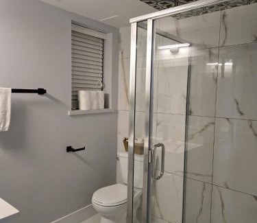 Fleetwood Apartment | A new luxury basement apartment