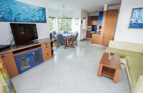 Kraljevica Villa | A peaceful villa with own pool and a great sea view