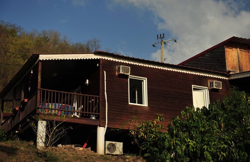 Basse-Terre House | A perfect little getaway excellent for families and lovers right on the beach.