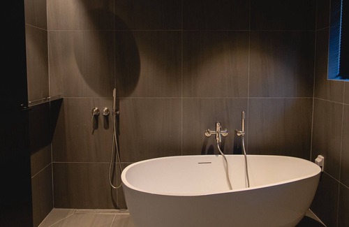 Jungmun Villa | A Private House with Greens and Natural Light of Jeju