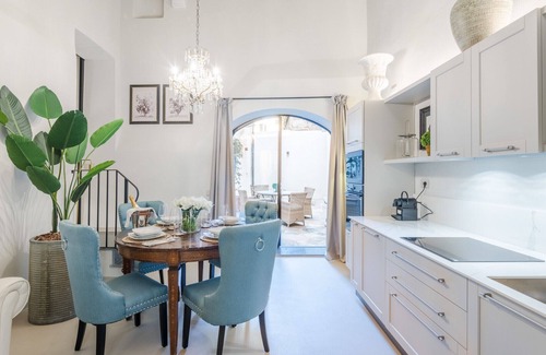 Lucca Historical Center Apartment | A private outdoor, 2 Bedrooms and a Pool inside Lucca