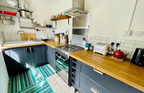 New Forest District Cottage | A quirky character cottage on the edge of the New Forest