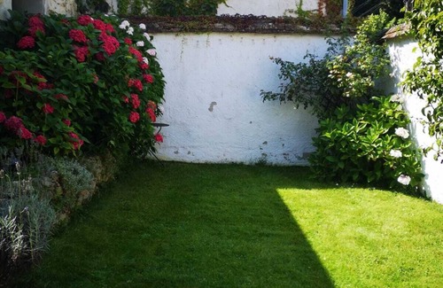 Luzarches House | A real cottage 30 km from Paris