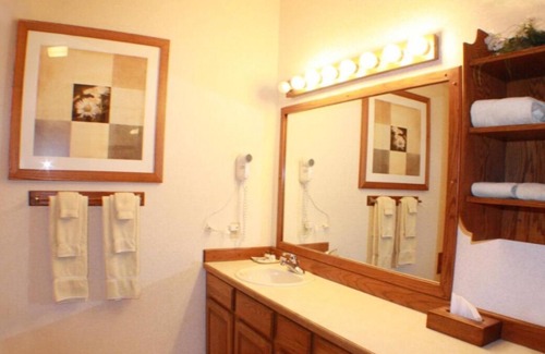 Ucross House | A Real Feel For The West! Onsite Dining and Recreation, Horseback Riding