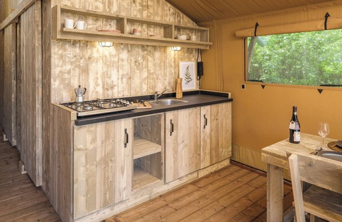 Zuna Cabin | A really nice glamping tent for your whole family, with large terrace