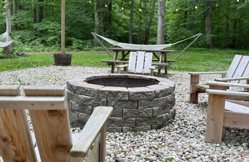 Helmsburg Apartment | A Relaxation Station