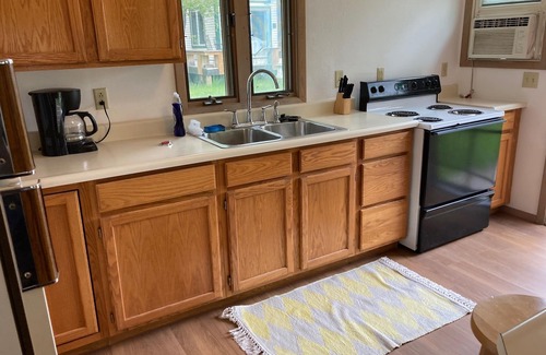 Hill City Cabin | A Rustic/modern cabin by the creek a big front yard and lots of Wildlife abound