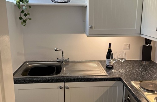 Hemel Hempstead House | A small cosy flat just off the Old Town Highstreet