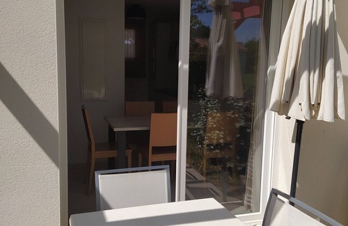 Bourgenay Ski Chalet | A small house in the Vendée, with access to the swimming pool