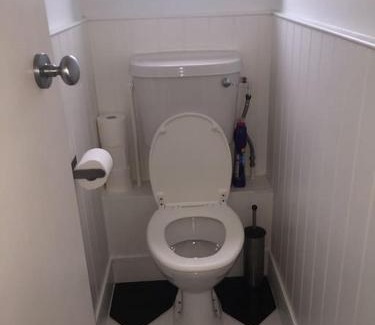 East Putney Apartment | A spacious, comfortable apartment for 4 ppl in London, zone 2