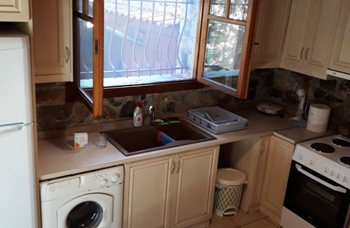 Valimitika House | A stone made 3bedroom house 30m from the sea , villa