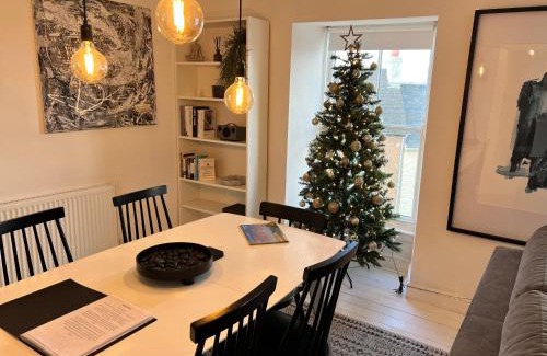 Fishguard Apartment | A stunning 2 bed apartment