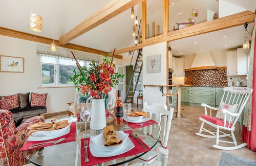 Maidstone Cottage | A stunning property in beautiful location with some amazing views.