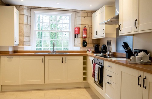 Winchcombe Cottage | A sudeley castle cottage that sleeps 4 guests in 2 bedrooms