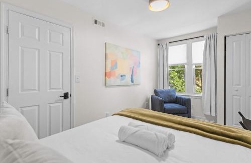 Trinidad Apartment | A Suite 2-BR DC Getaway Close to Union Market
