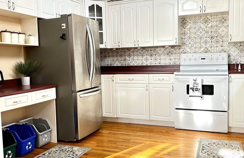 Clifton Royal Apartment | A Sunset Manor