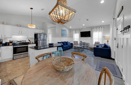 Seagrove Beach House | A Sunshine Daydream | 30A Home w/Community Pool + Outdoor Shower