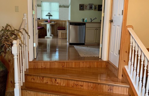 Red Rock House | A Touch of Elegance At Jessie's Guest House