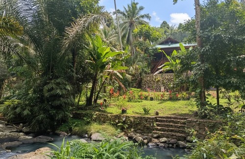 East Selemadeg House | A traditional wooden house far from the rat race in the real Bali.