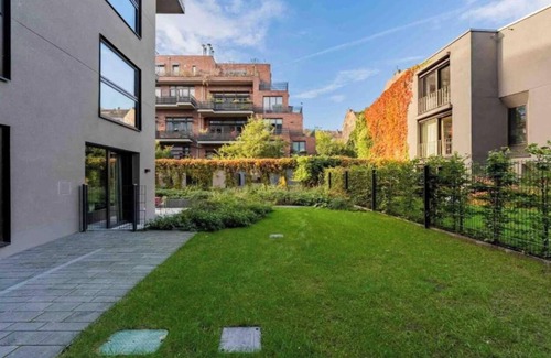 Prenzlauer Berg Apartment | A Tranquil Oasis in the Heart of Berlin