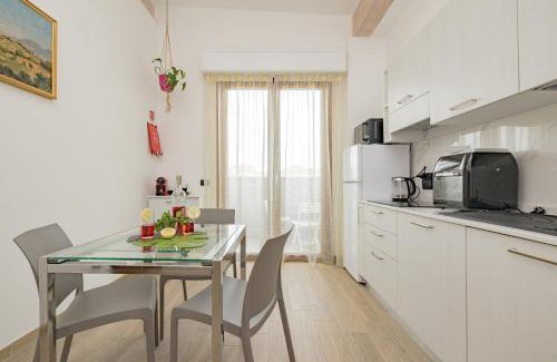 Cesate Apartment | A10 Arcobaleno ACCOGLIENTE MONOLOCALE Rho-Fiera -Como lago - MXP