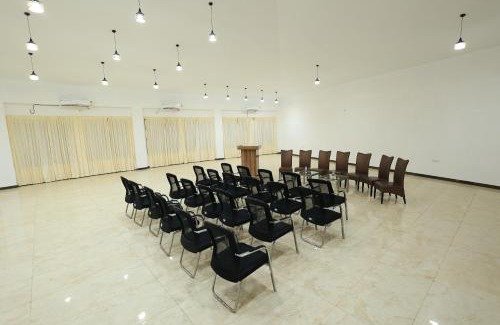 Manchanabele Hotel | Aaditya Greens Near Nelaguli Panchyat Office