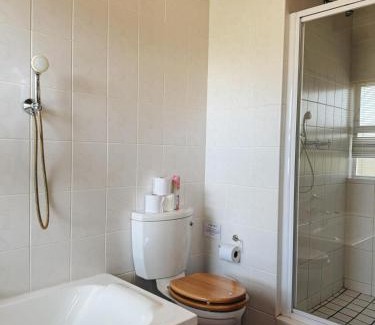 Malagas House | Aan De Breede-Living The Breede