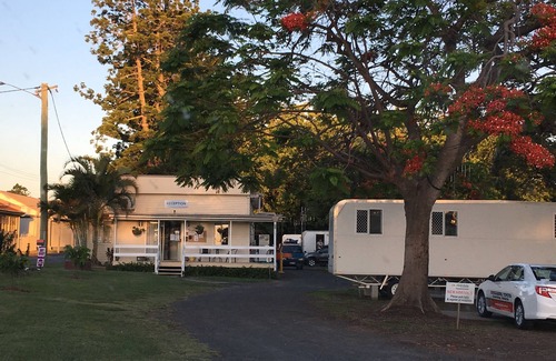 Bundaberg North RV Rental | AAOK Riverdale Caravan Park