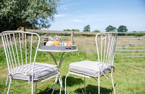 Eye Cabin | Abbey Shepherds Hut, Eye