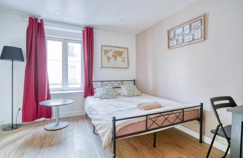 Palaiseau Apartment | Abelia-Confort et Sérénité au coeur de la ville