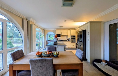 Goxhill Villa | Aberfall | Pool Hot Tub Saunas Gym Cinema Grounds