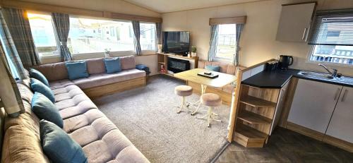 Selsey Other | Abi Summer Breeze - West Sands