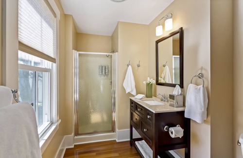 Camden Bed & Breakfast | Abigail's Inn