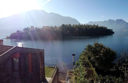 Ossuccio House | Absolute Lakeshore Holiday Idyll