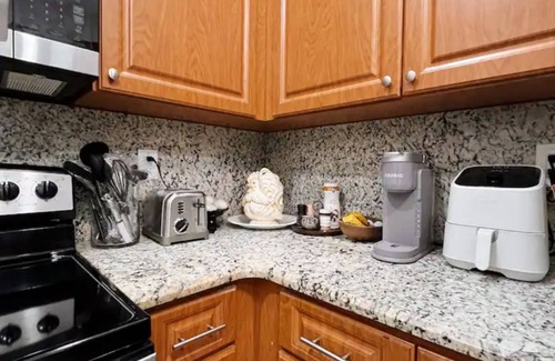 Allapattah House | Abuela's House in Wynwood - 5 min from the Art District!