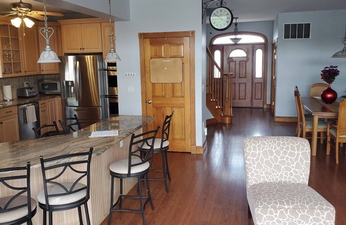 Lavallette House | Abundance, brilliance & charm in this 5 bd 3 ba beauty in Lavallette w/WiFi, AC