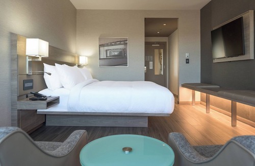 Medford Hotel | AC Hotel by Marriott Boston North