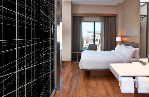 Downtown West Hotel | AC Hotel by Marriott Minneapolis Downtown