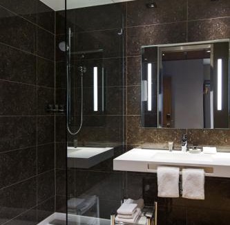 West Chester Hotel | AC Hotel Cincinnati at Liberty Center