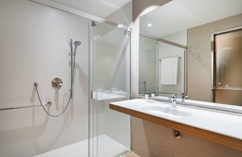 Les Corts Hotel | AC Hotel Diagonal L'Illa by Marriott