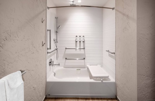 Frisco Hotel | AC Hotel Frisco Colorado