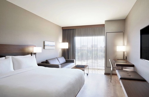Airport Area Hotel | AC Hotel Irvine