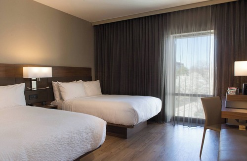 Westport Hotel | AC Hotel Kansas City Plaza