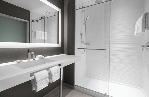 Central West End Hotel | AC Hotel St. Louis Central West End