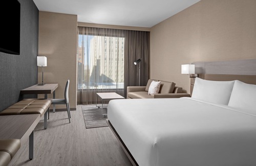 Central West End Hotel | AC Hotel St. Louis Central West End