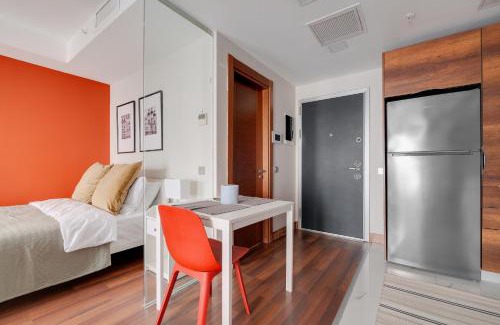 Sisli Apartment | AC - Next to Bomontiada - Residence Building