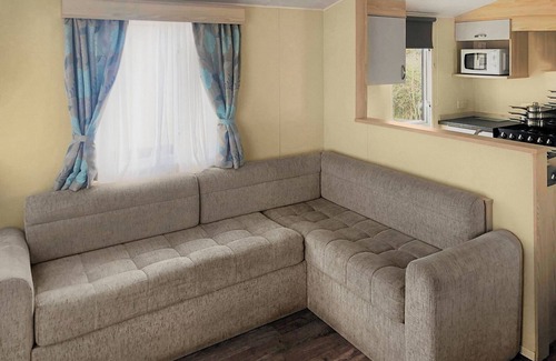 Mablethorpe and Sutton House | Acacia Deluxe (Pet Friendly)
